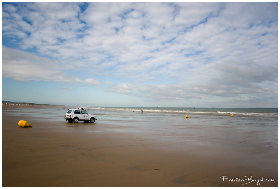 Baignade Surveillée, Calais